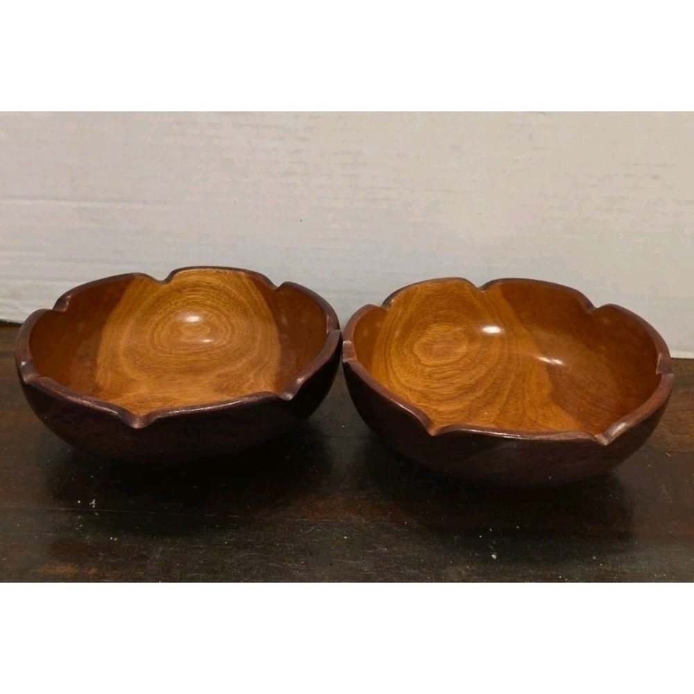 Pair Vintage Monkey Pod Wood Scalloped Bowls - MCM Hand Carved Flower Dish - Set
